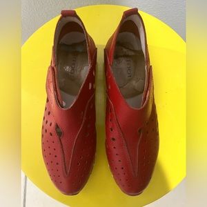 Litfoot shoes size 7 Red.